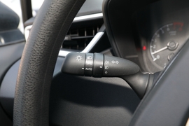 2021款丰田卡罗拉