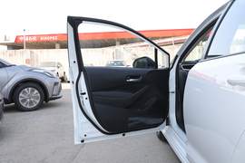 2021款丰田卡罗拉