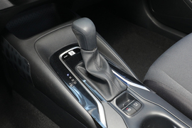 2021款丰田卡罗拉