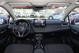 2021款丰田卡罗拉