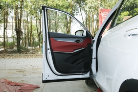 2022款长安CS75PLUS