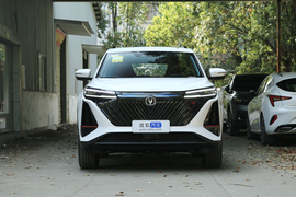 2022款长安CS75PLUS