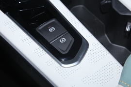 2022款吉利帝豪L