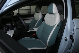 2022款吉利帝豪L