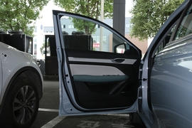 2022款吉利帝豪L