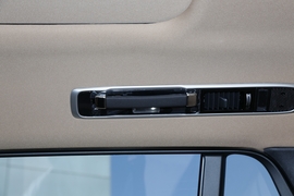 2022款路虎揽胜