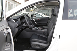 2022款丰田RAV4荣放