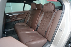 2022款宝马530Li