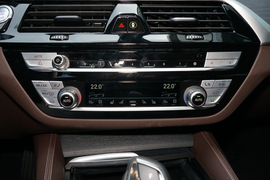 2022款宝马530Li