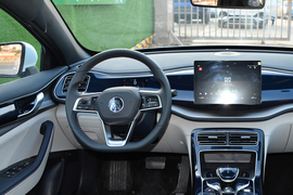 2021款比亚迪秦PLUS