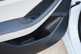 2021款比亚迪秦PLUS