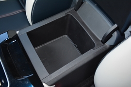 2021款比亚迪秦PLUS