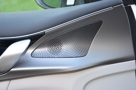 2021款比亚迪秦PLUS