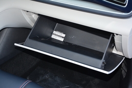 2021款比亚迪秦PLUS