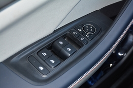 2021款比亚迪秦PLUS