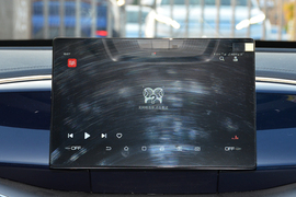 2021款比亚迪秦PLUS