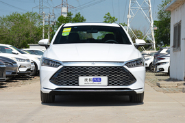   2021款比亚迪秦PLUS DM-i 120KM 尊贵型