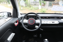 2022款五菱宏光MINIEV