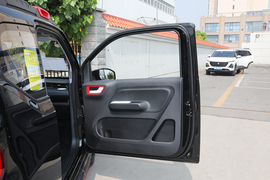 2022款五菱宏光MINIEV