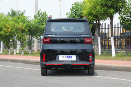 2022款五菱宏光MINIEV