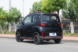 2022款五菱宏光MINIEV