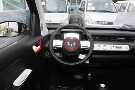 2022款五菱宏光MINIEV