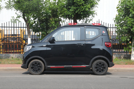 2022款五菱宏光MINIEV