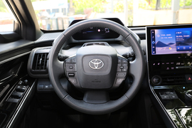 2022款一汽丰田bZ4X