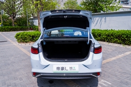 2022款吉利帝豪L