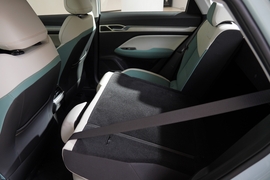 2022款吉利帝豪L