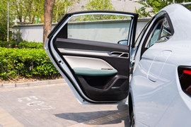 2022款吉利帝豪L