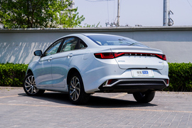 2022款吉利帝豪L