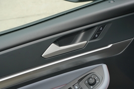 2022款大众凌渡L