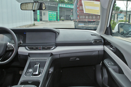 2022款东风风神E70