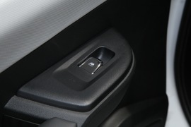 2022款东风风神E70