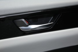 2022款东风风神E70