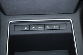 2022款东风风神E70