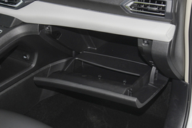 2022款东风风神E70