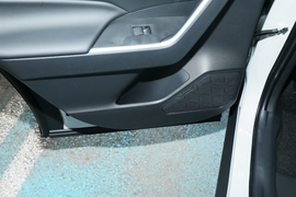 2022款丰田RAV4荣放