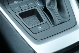 2022款丰田RAV4荣放