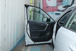 2022款丰田RAV4荣放