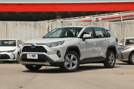   2022款丰田RAV4荣放 双擎 2.5L CVT两驱精英版
