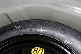 2022款丰田凯美瑞