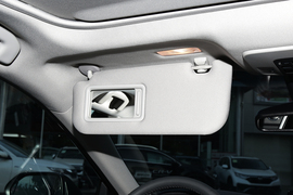 2022款丰田凯美瑞