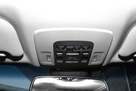 2022款丰田凯美瑞