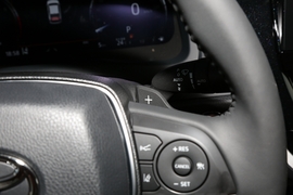 2022款丰田凯美瑞