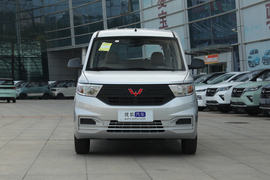 2022款五菱宏光V