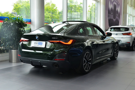 2022款宝马425i