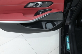 2022款宝马325Li