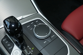 2022款宝马325Li